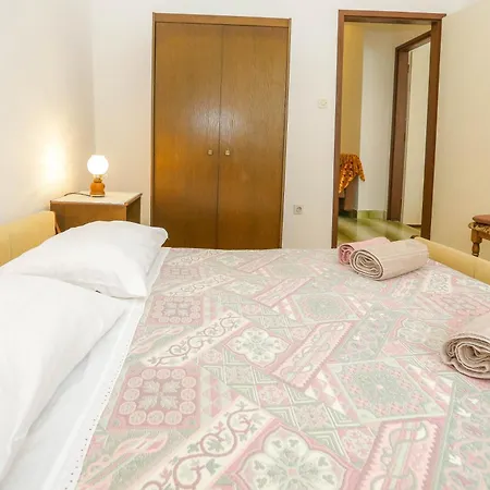 Sime Apartamento Savar